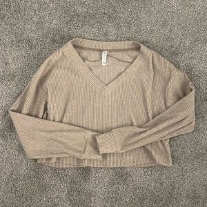 Alo v-neck long sleeve